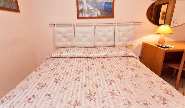 Saint Peter Holiday Rome Chambre photo